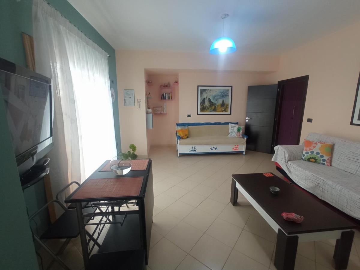Sunny Apartment Sarandë Exterior foto